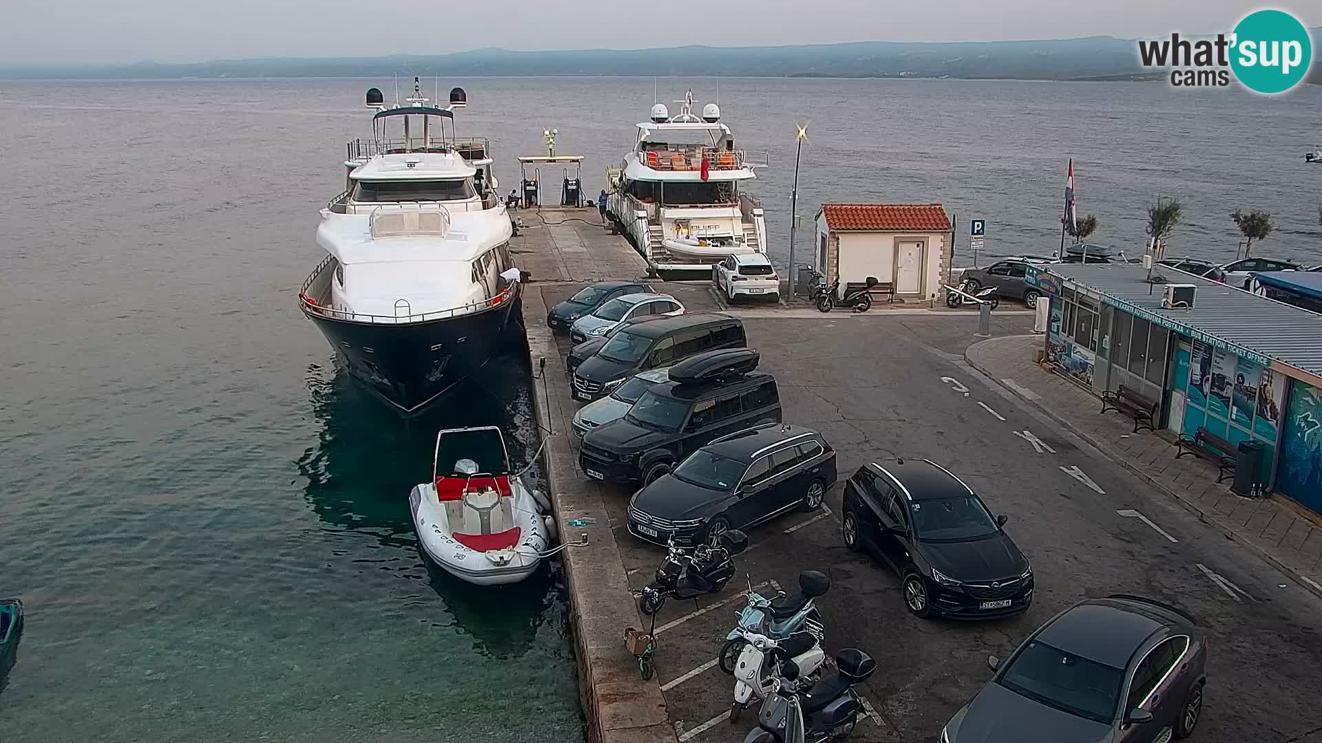 Webcam Bol Centre-Ville & Marina – Vue en direct depuis Bol, île de Brač