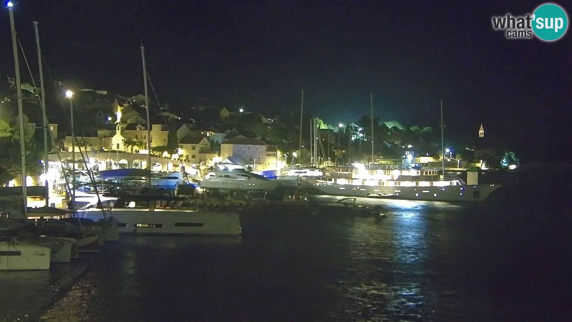 Webcam Bol Centre-Ville & Marina – Vue en direct depuis Bol, île de Brač