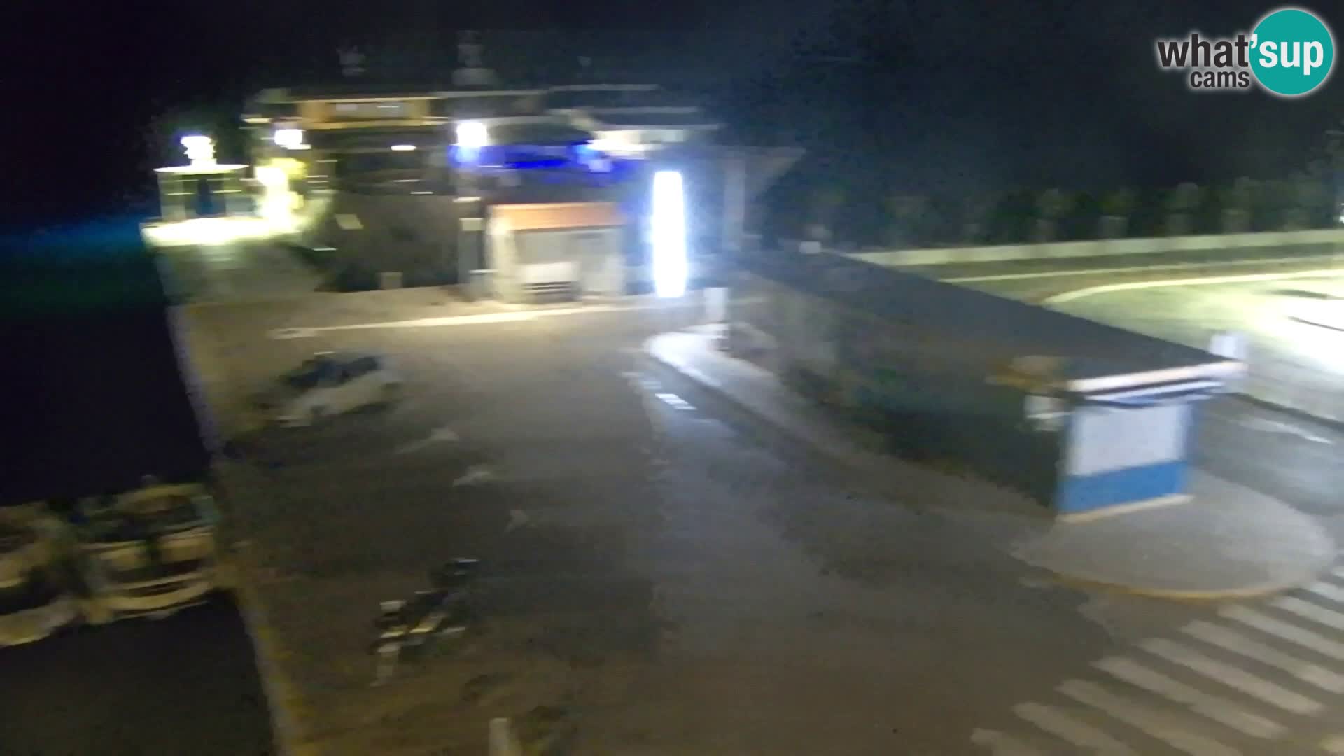 Webcam Bol Town Center & Marina – Live View from Bol, Brač