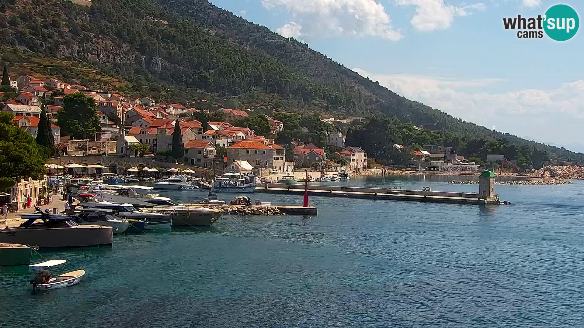 Webcam Bol Centro e Marina – Vista live dal porto di Bol