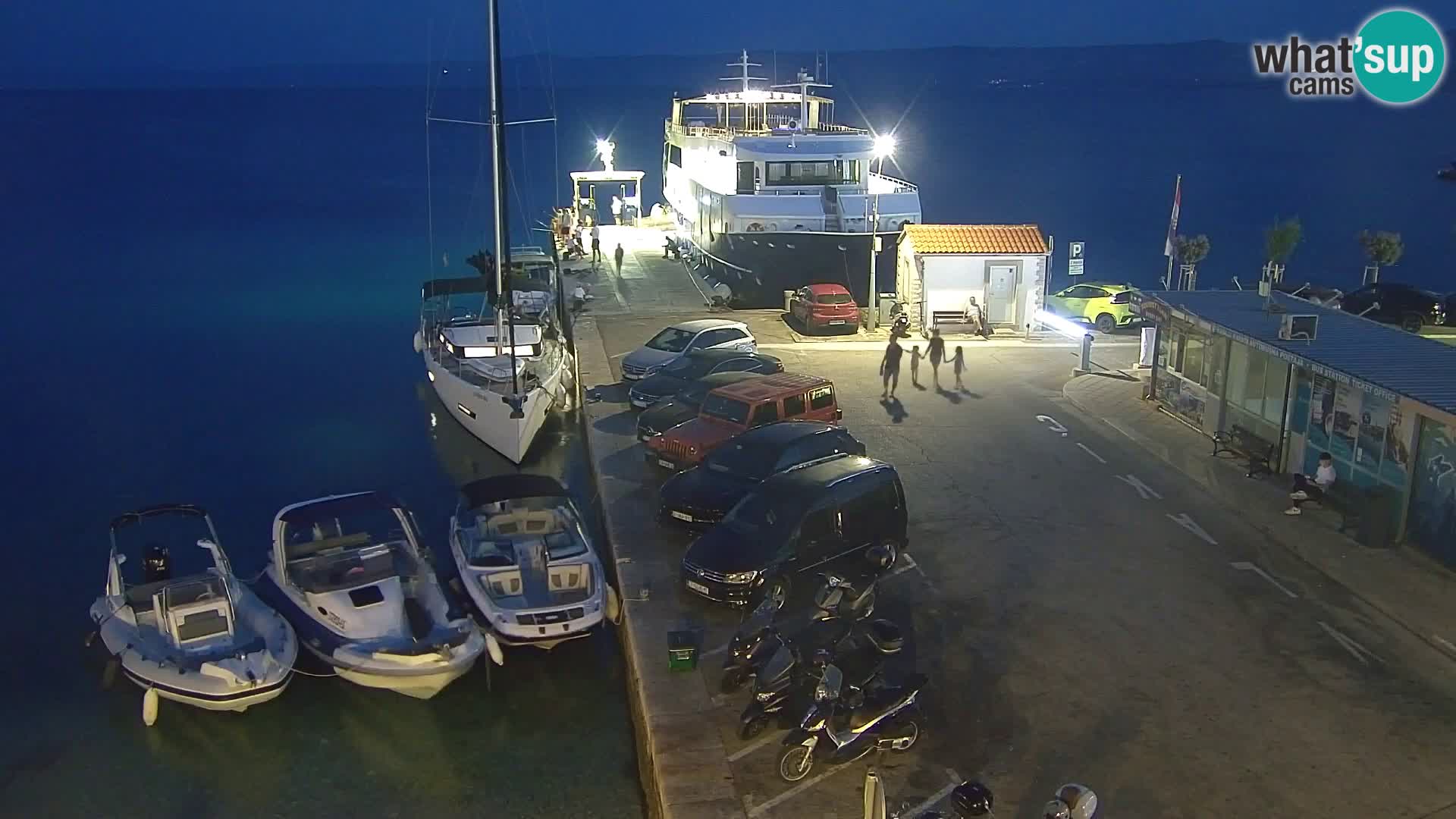 Webcam Bol Centre-Ville & Marina – Vue en direct depuis Bol, île de Brač