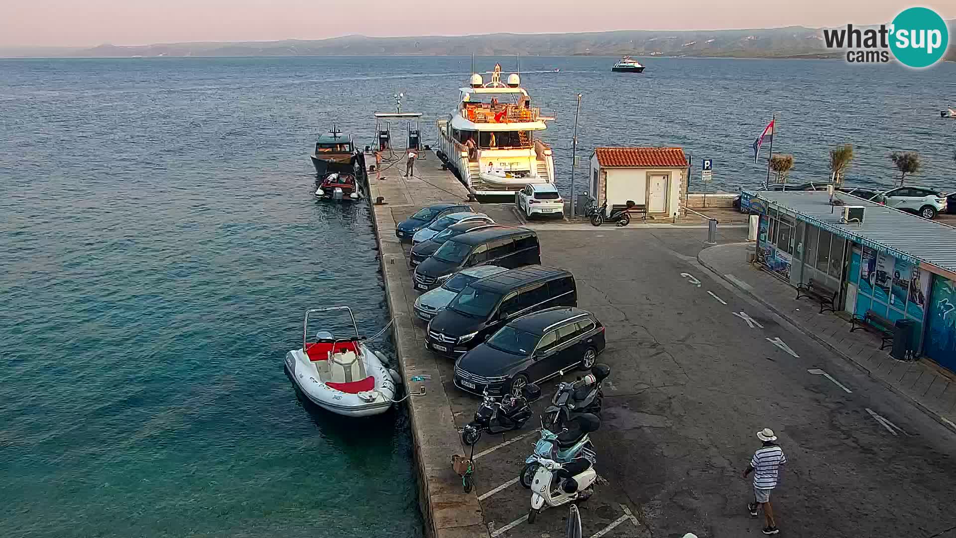 Webcam Bol centre-ville & marina – Vue en direct depuis Bol, île de Brač