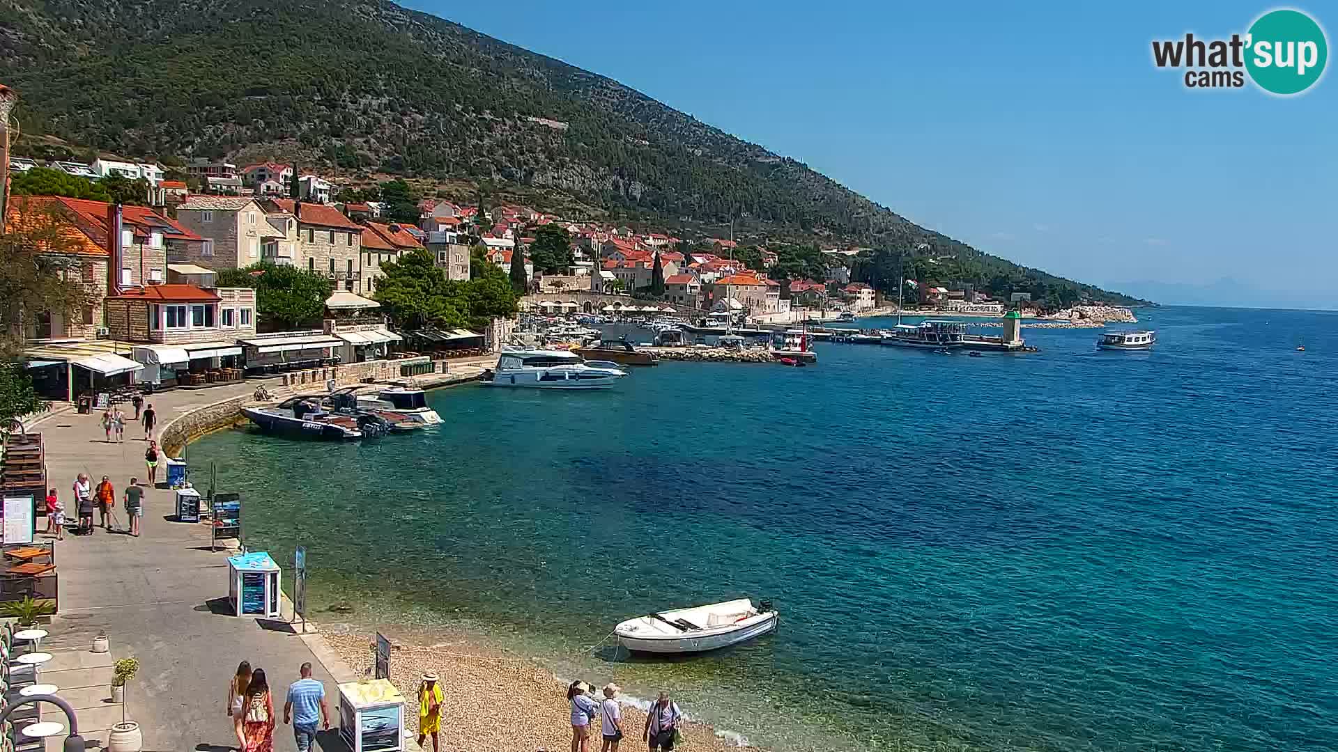 Webcam Bol Centro e Marina – Vista live dal porto di Bol