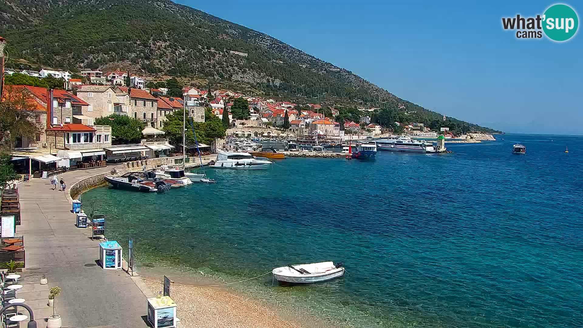 Webcam Bol Town Center & Marina – Live View from Bol, Brač