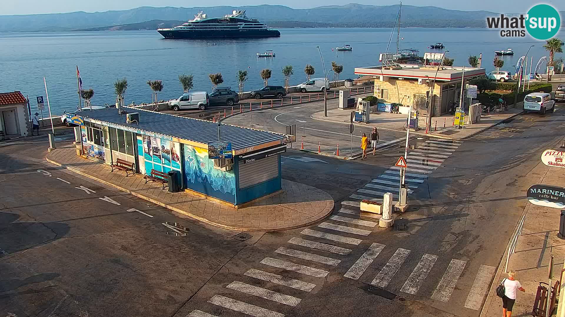 Webcam Bol Town Center & Marina – Live View from Bol, Brač
