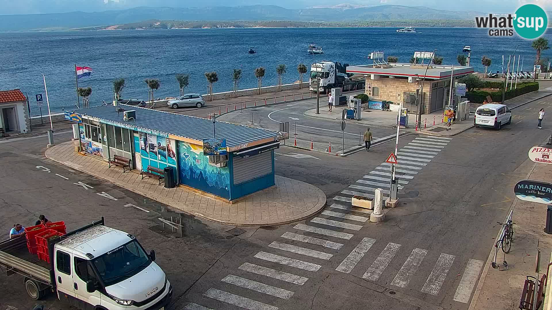 Webcam Bol Town Center & Marina – Live View from Bol, Brač