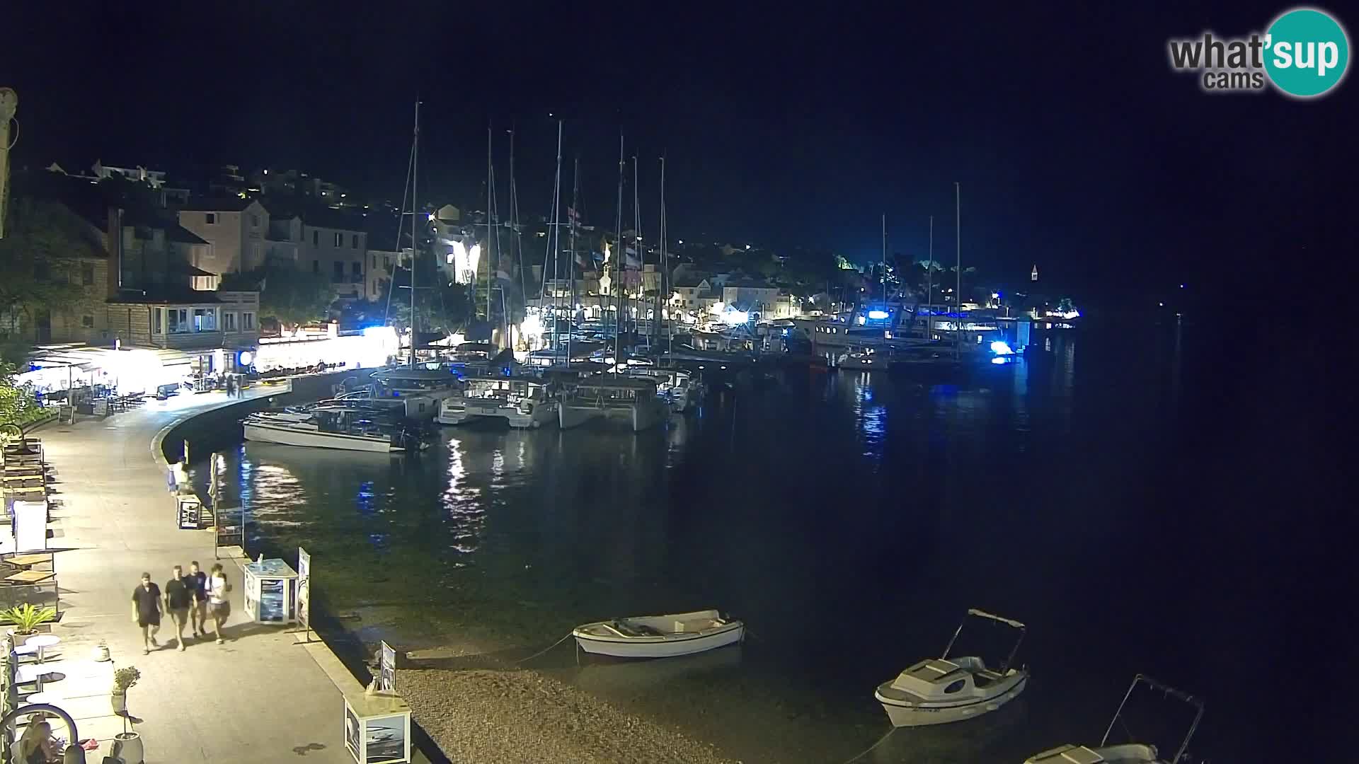 Webcam Bol Hafen & Ortszentrum – Liveblick aus Bol auf der Insel Brač