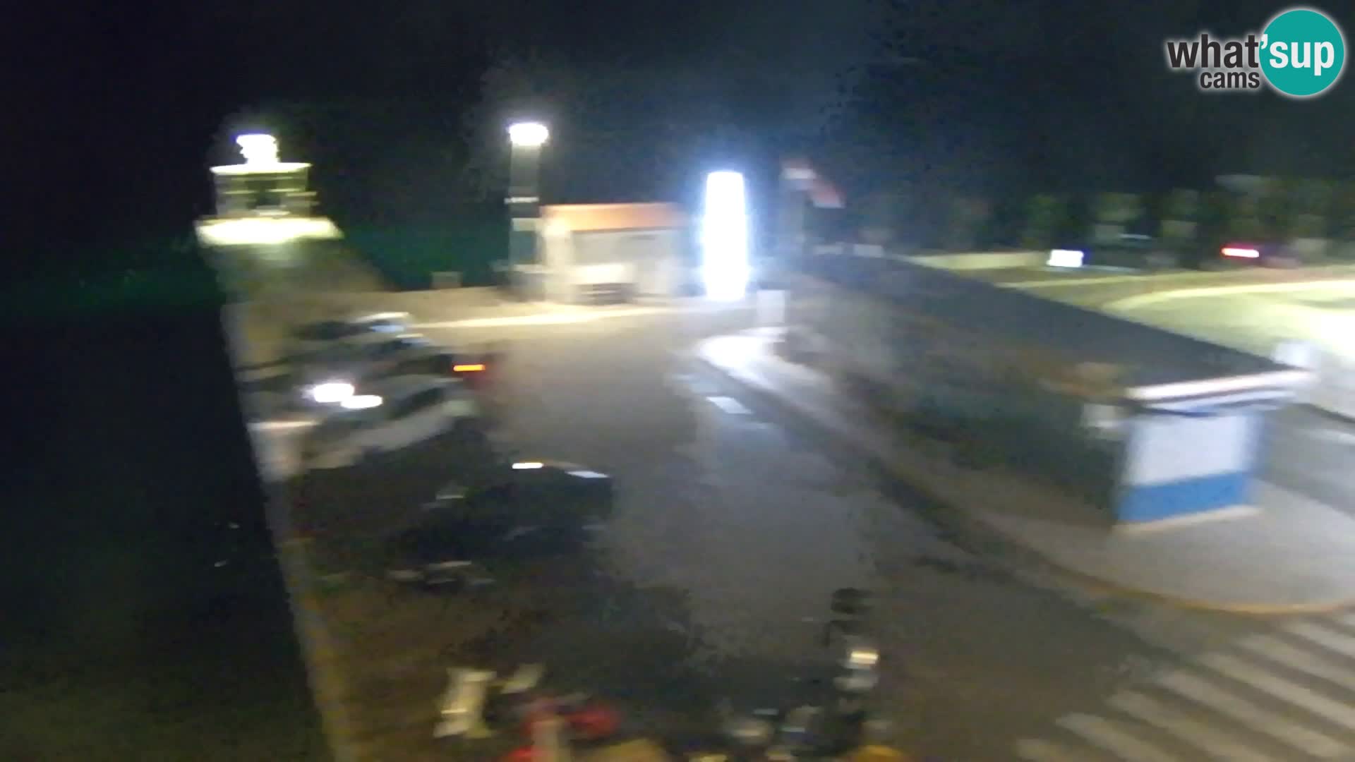 Webcam Bol Town Center & Marina – Live View from Bol, Brač