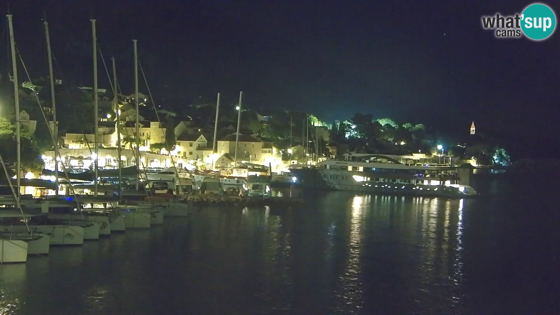 Webcam Bol Centre-Ville & Marina – Vue en direct depuis Bol, île de Brač