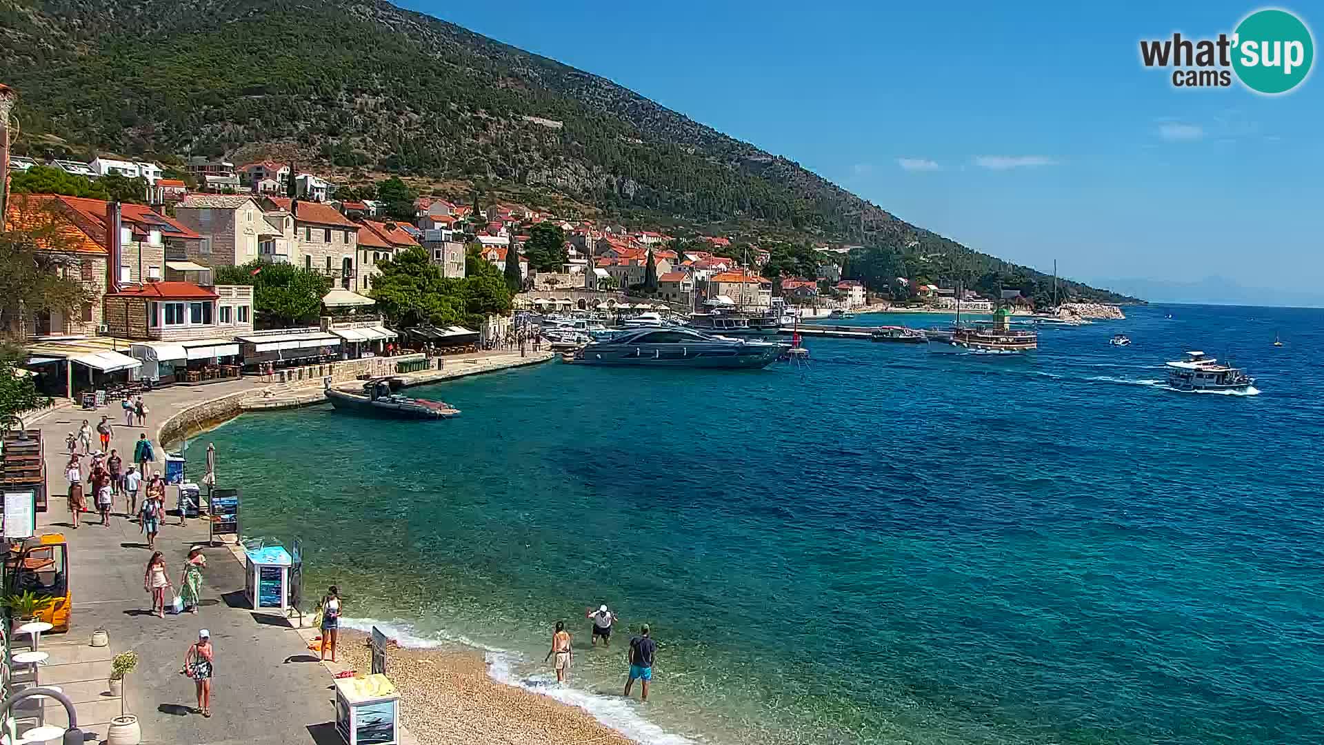 Webcam Bol Hafen & Ortszentrum – Liveblick aus Bol auf der Insel Brač