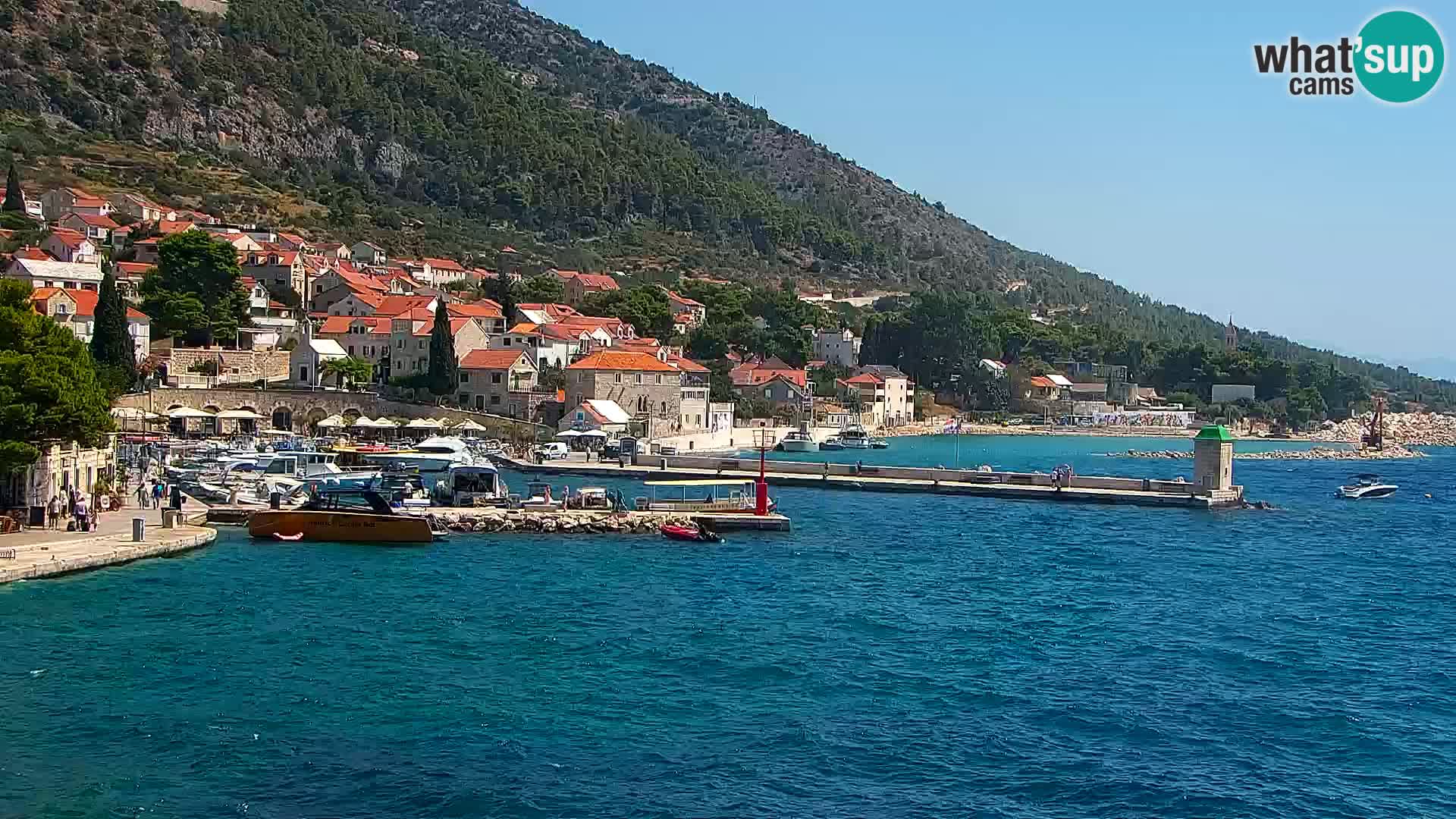 Webcam Bol Town Center & Marina – Live View from Bol, Brač