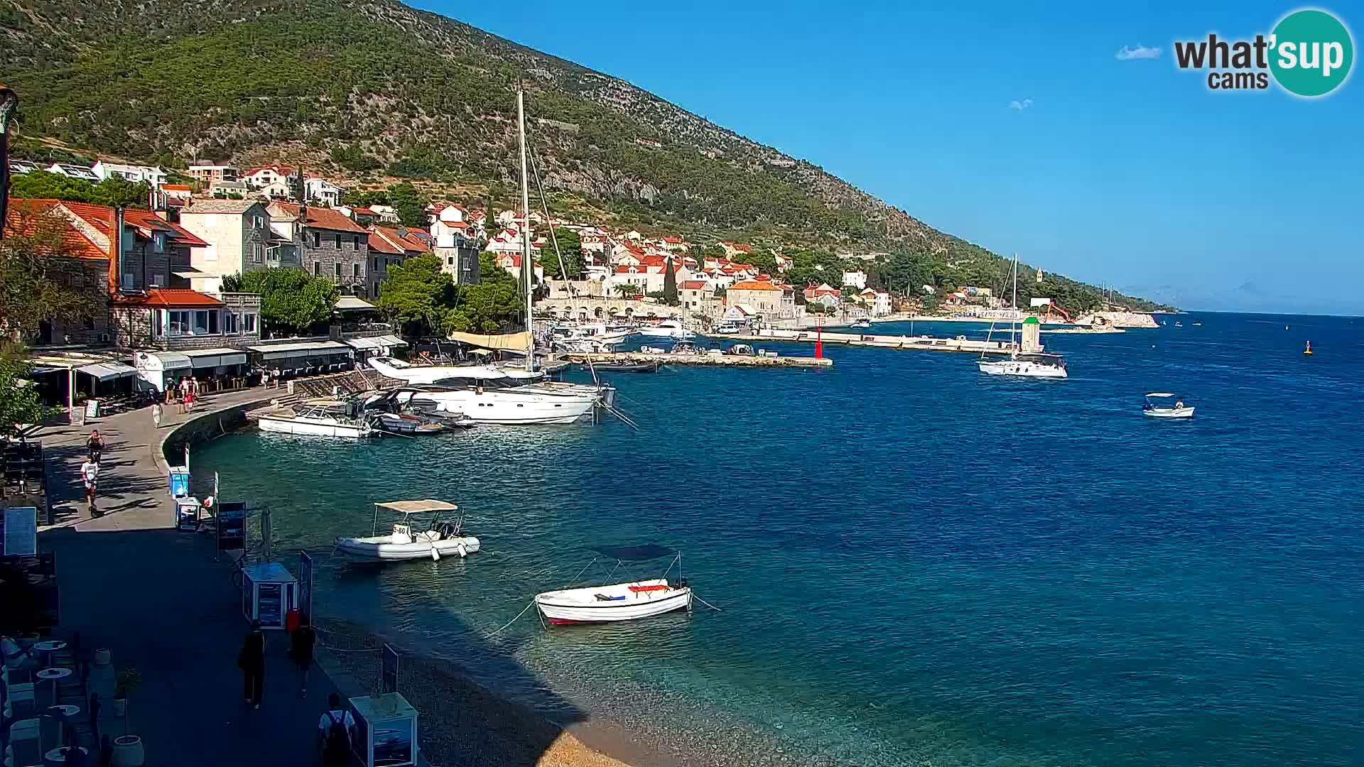Webcam Bol Centro e Marina – Vista live dal porto di Bol