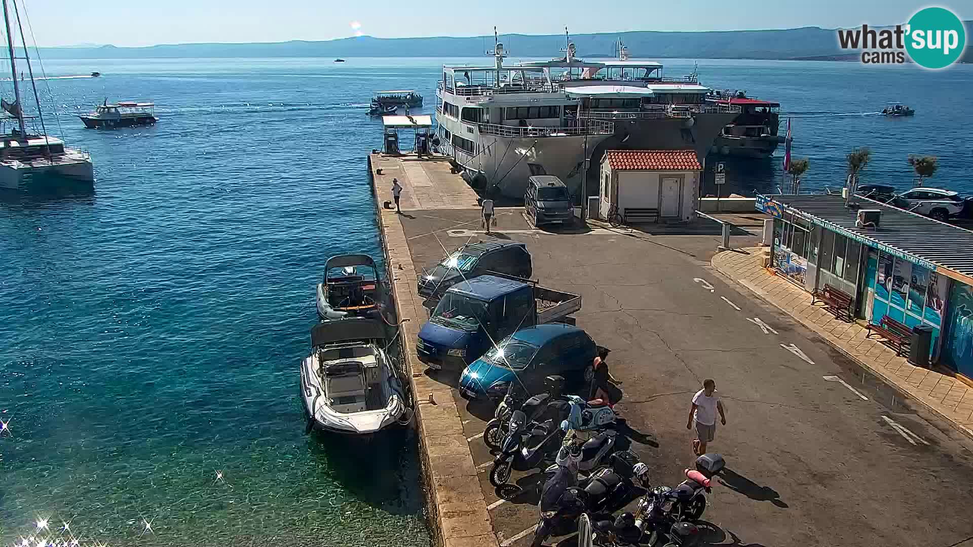 Webcam Bol Hafen & Ortszentrum – Liveblick aus Bol auf der Insel Brač
