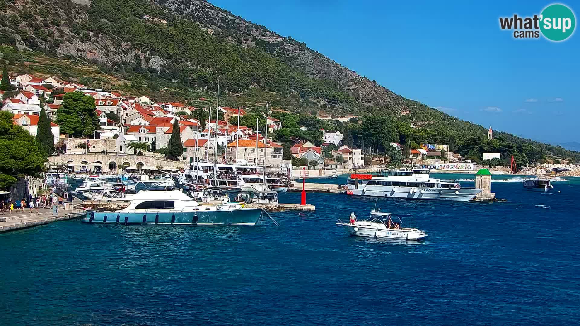 Webcam Bol Hafen & Ortszentrum – Liveblick aus Bol auf der Insel Brač