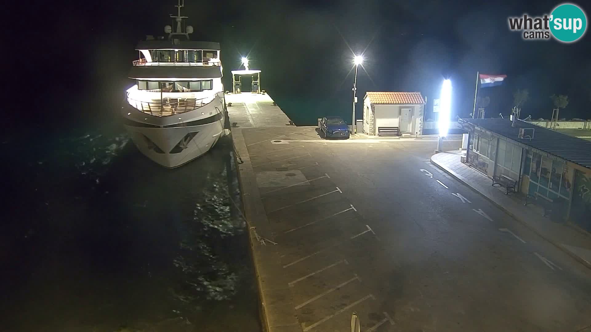 Webcam Bol Town Center & Marina – Live View from Bol, Brač