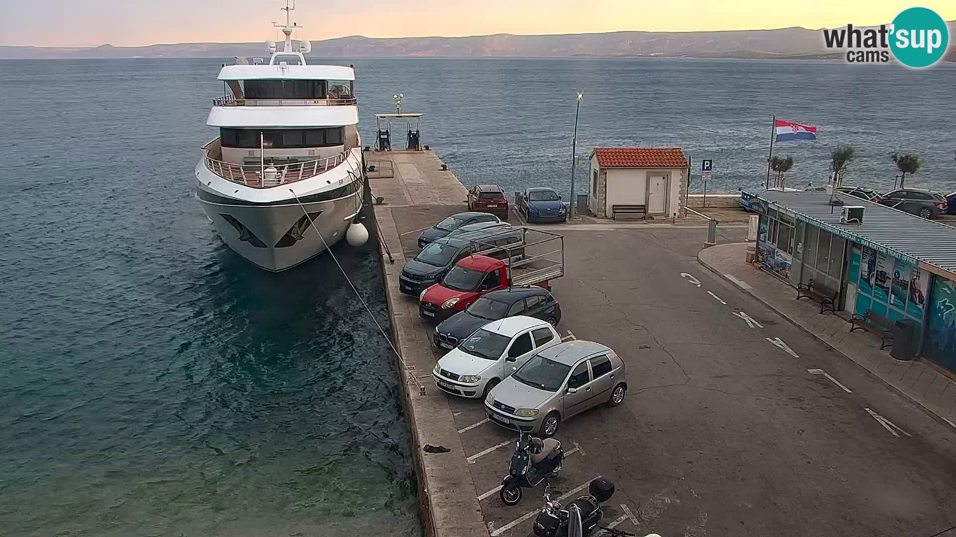 Webcam Bol Hafen & Ortszentrum – Liveblick aus Bol auf der Insel Brač