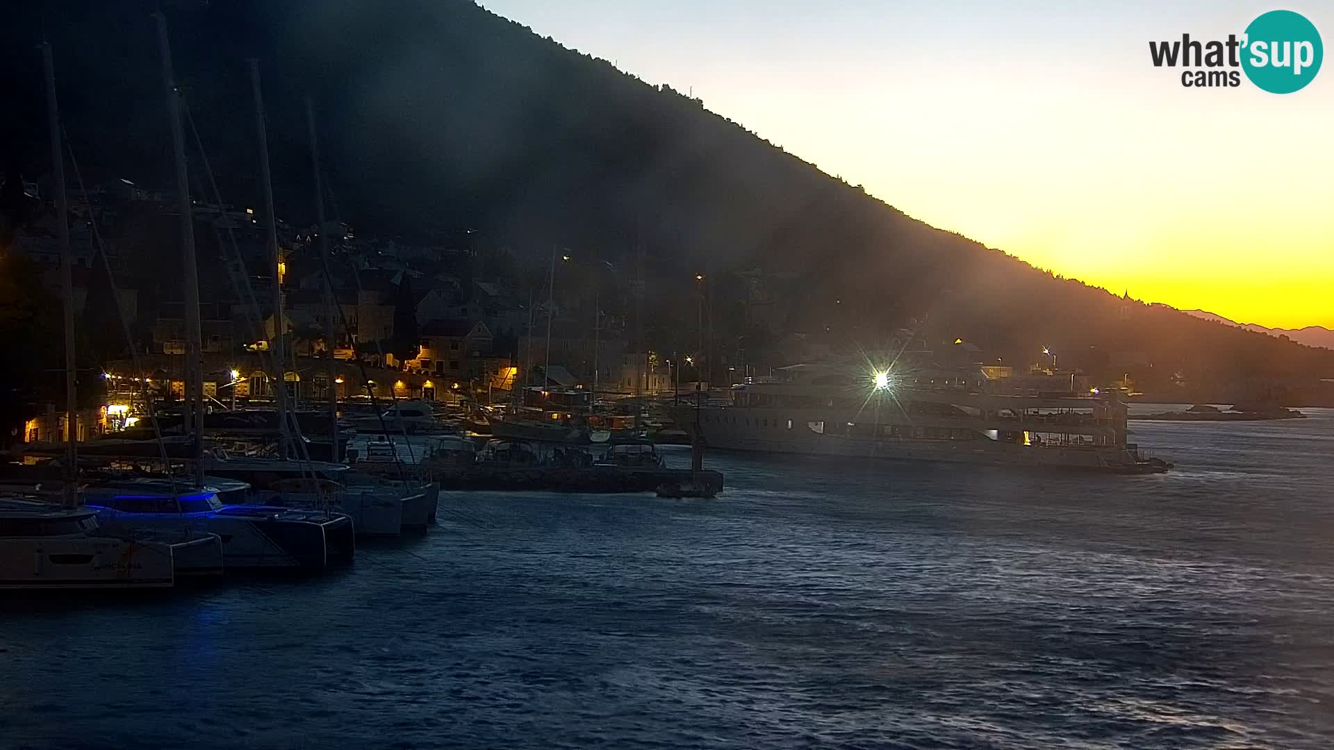 Webcam Bol centre-ville & marina – Vue en direct depuis Bol, île de Brač