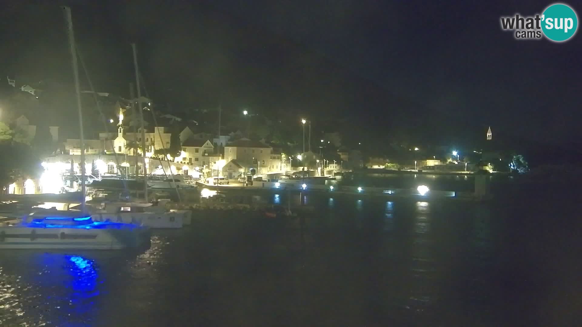 Webcam Bol Town Center & Marina – Live View from Bol, Brač