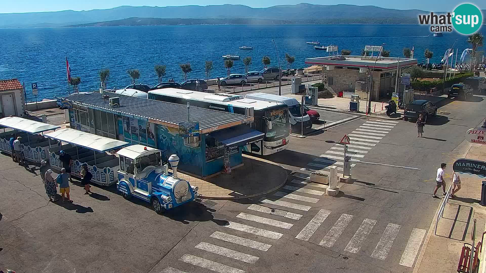 Webcam Bol Hafen & Ortszentrum – Liveblick aus Bol auf der Insel Brač