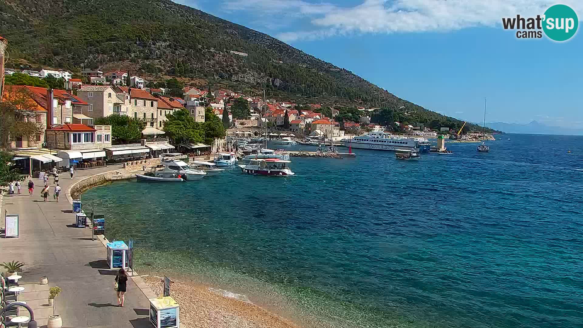 Webcam Bol Town Center & Marina – Live View from Bol, Brač