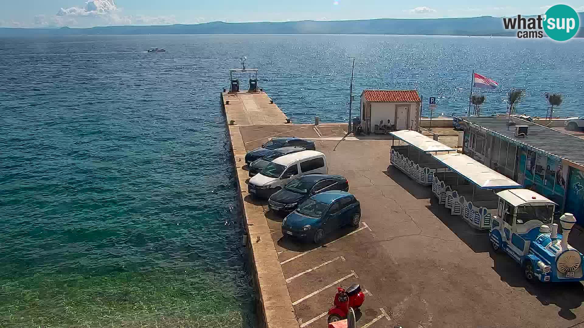 Webcam Bol Hafen & Ortszentrum – Liveblick aus Bol auf der Insel Brač