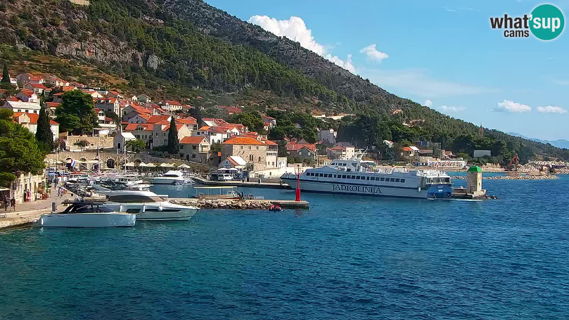 Webcam Bol Hafen & Ortszentrum – Liveblick aus Bol auf der Insel Brač
