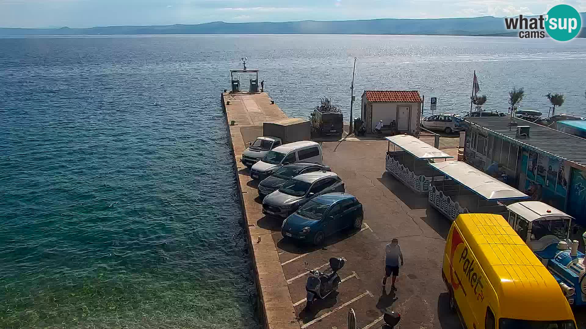 Webcam Bol Centro e Marina – Vista live dal porto di Bol