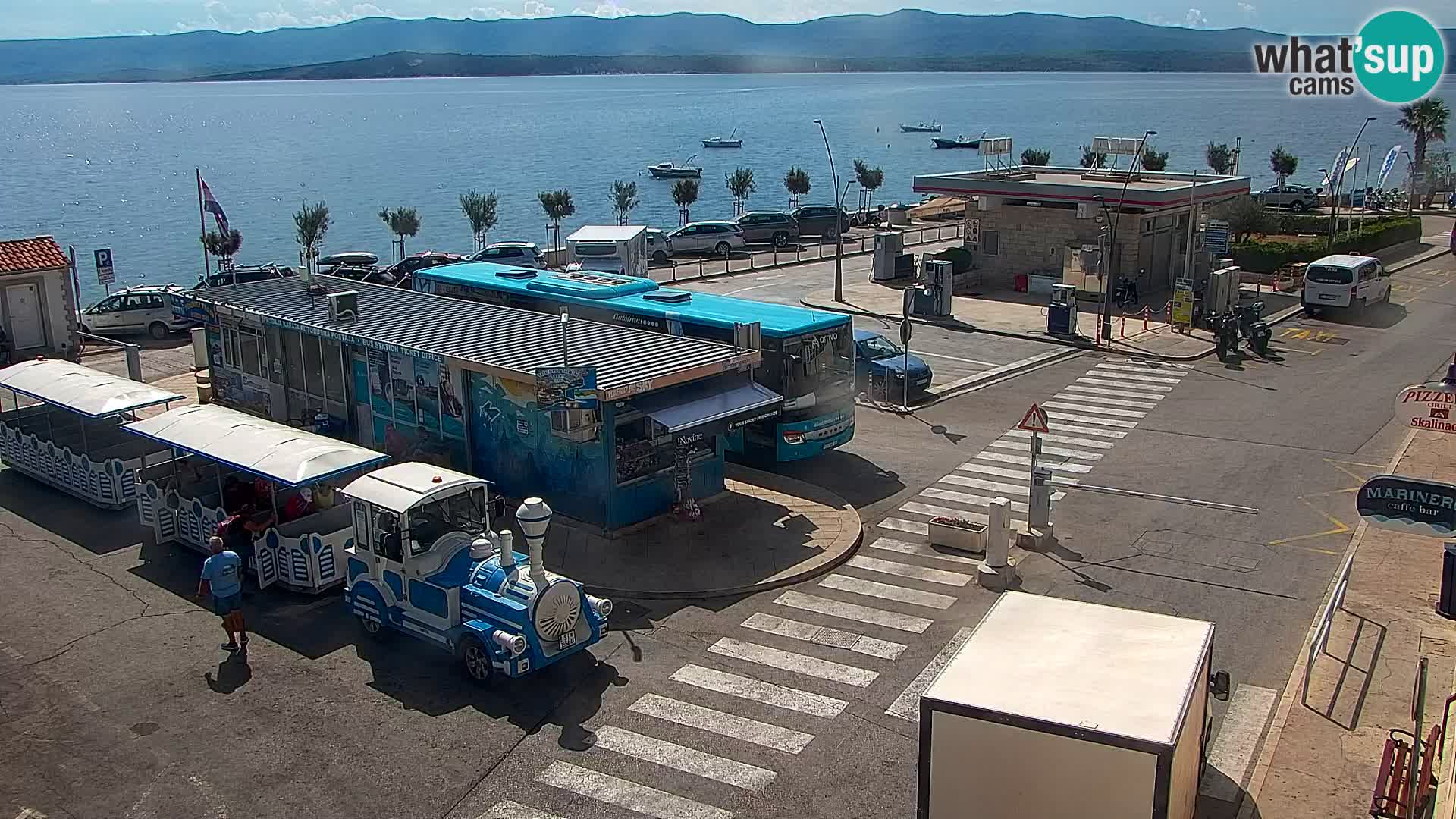 Webcam Bol Centro e Marina – Vista live dal porto di Bol