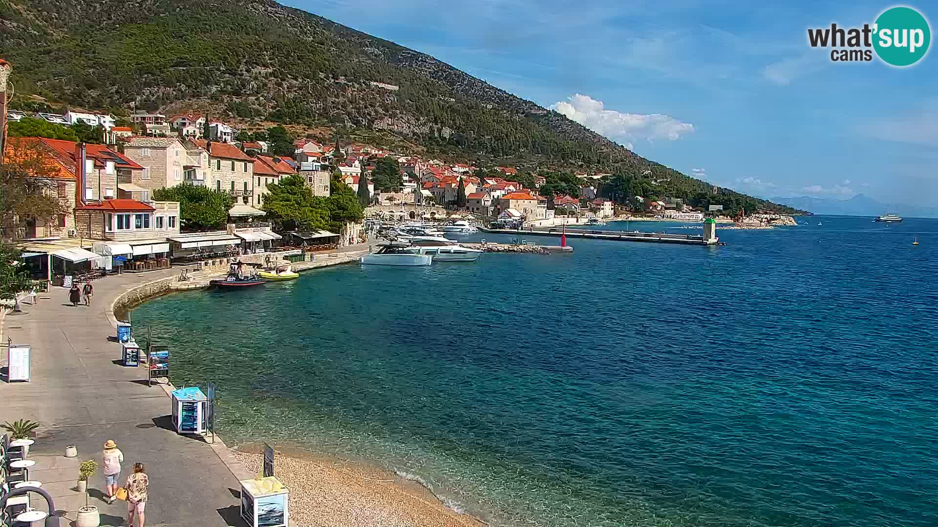 Webcam Bol Centro e Marina – Vista live dal porto di Bol