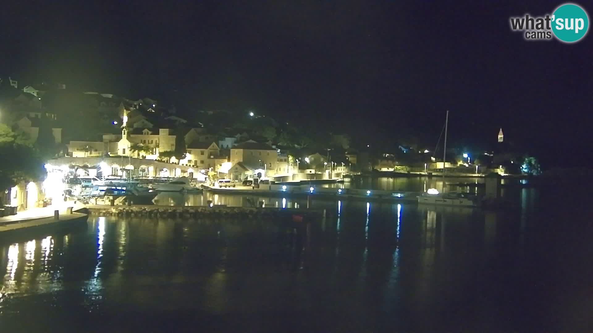 Webcam Bol Town Center & Marina – Live View from Bol, Brač