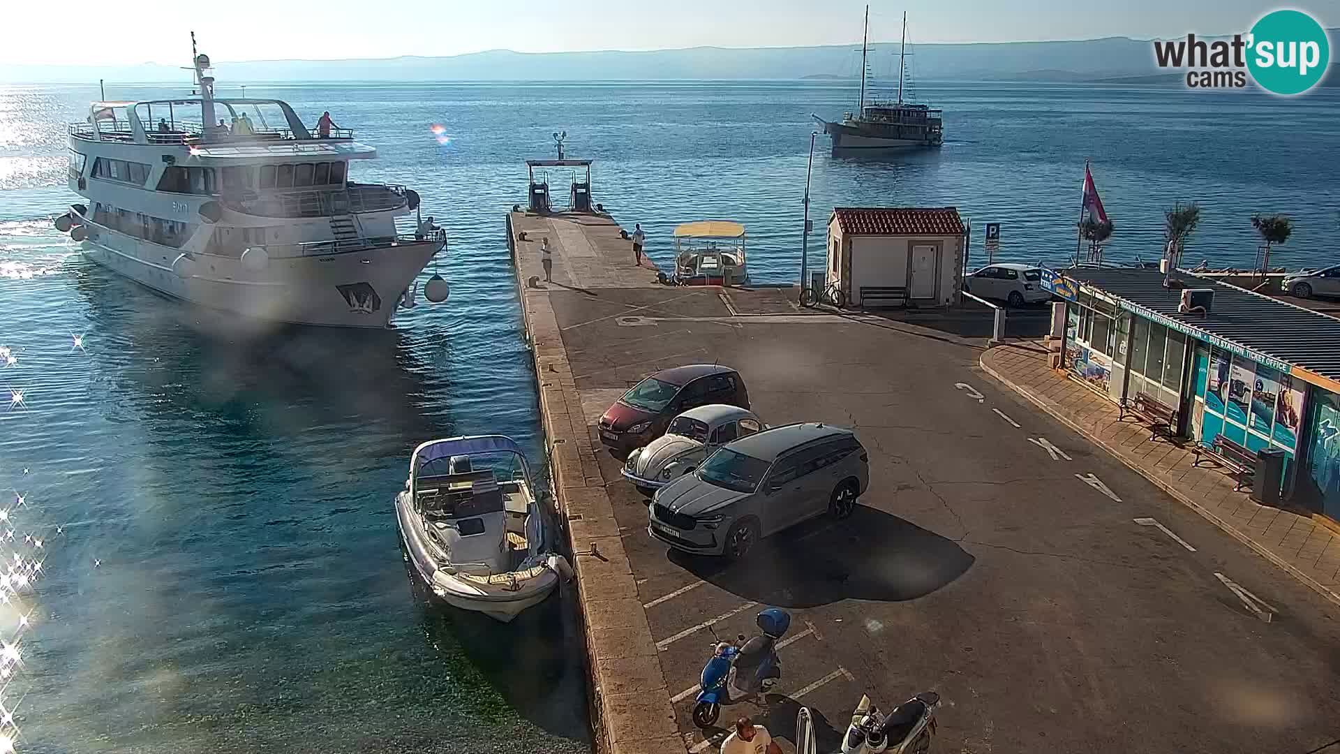 Webcam Bol centre-ville & marina – Vue en direct depuis Bol, île de Brač