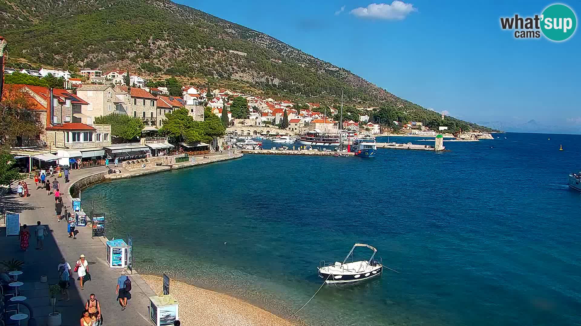 Webcam Bol Hafen & Ortszentrum – Liveblick aus Bol auf der Insel Brač