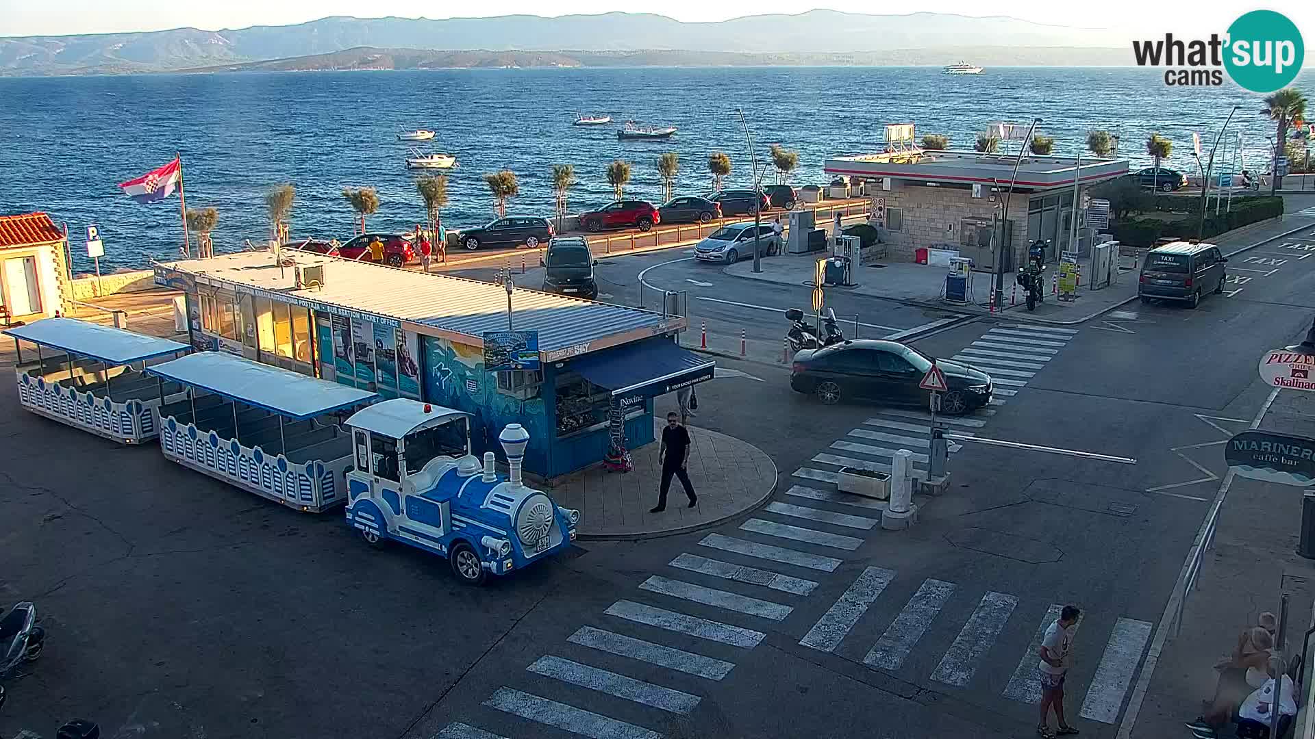 Webcam Bol Hafen & Ortszentrum – Liveblick aus Bol auf der Insel Brač