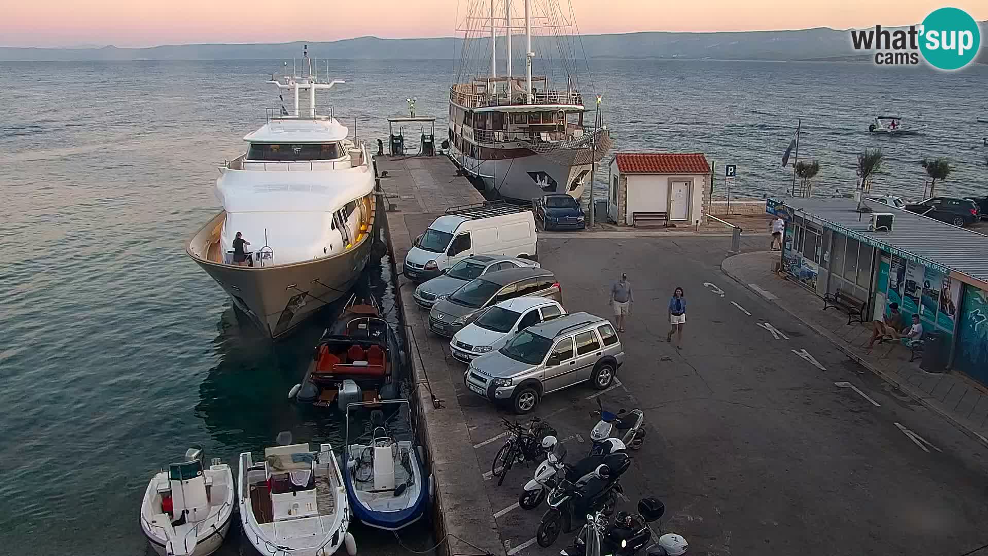Webcam Bol centre-ville & marina – Vue en direct depuis Bol, île de Brač