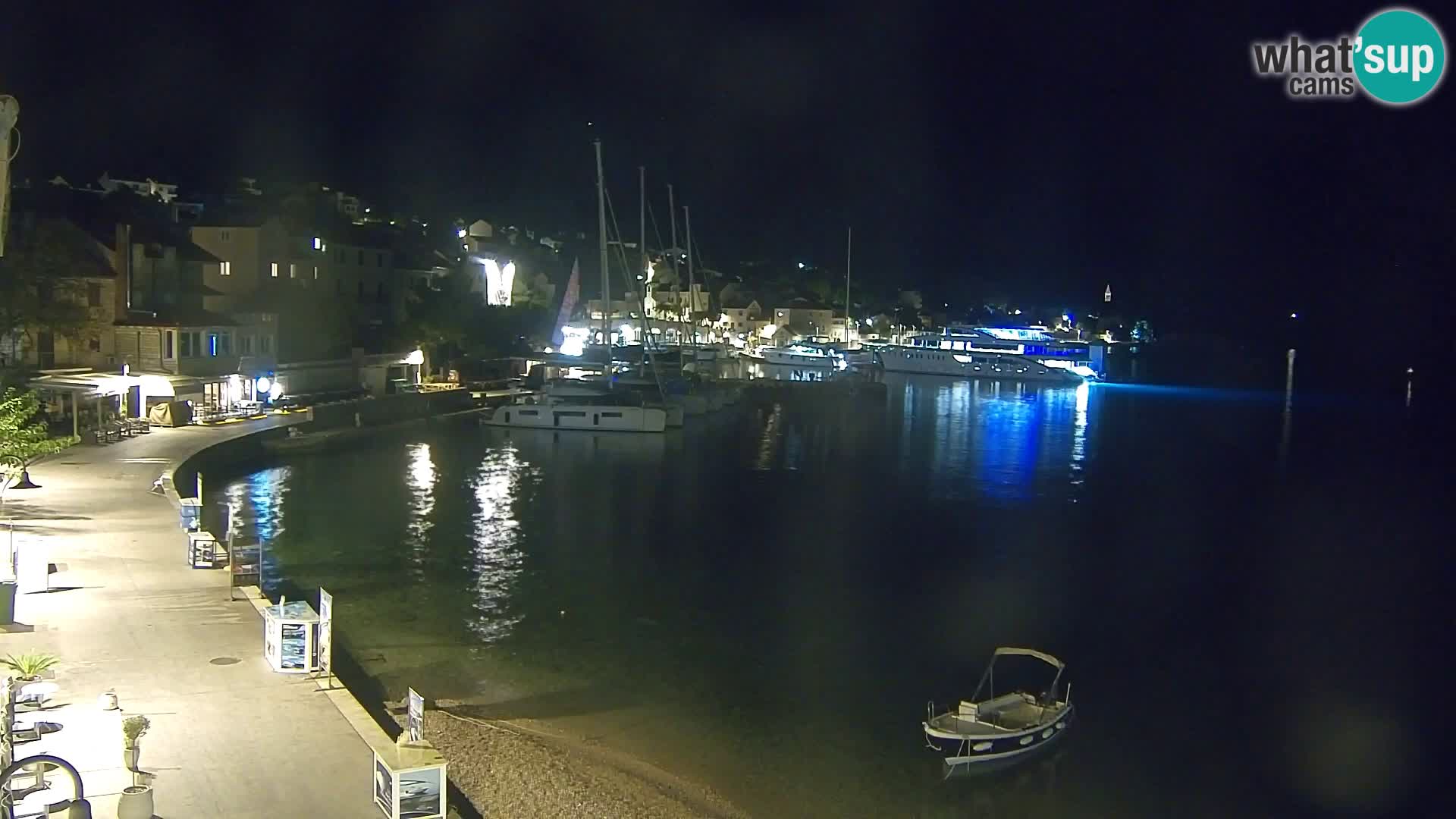 Webcam Bol Town Center & Marina – Live View from Bol, Brač
