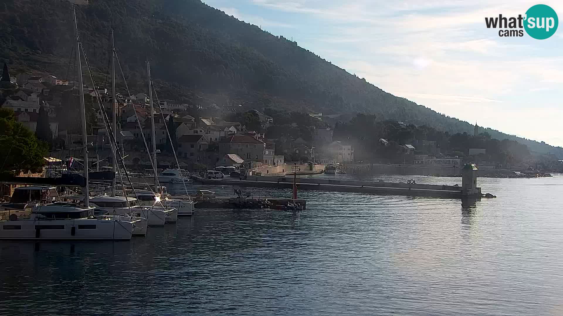 Webcam Bol centre-ville & marina – Vue en direct depuis Bol, île de Brač