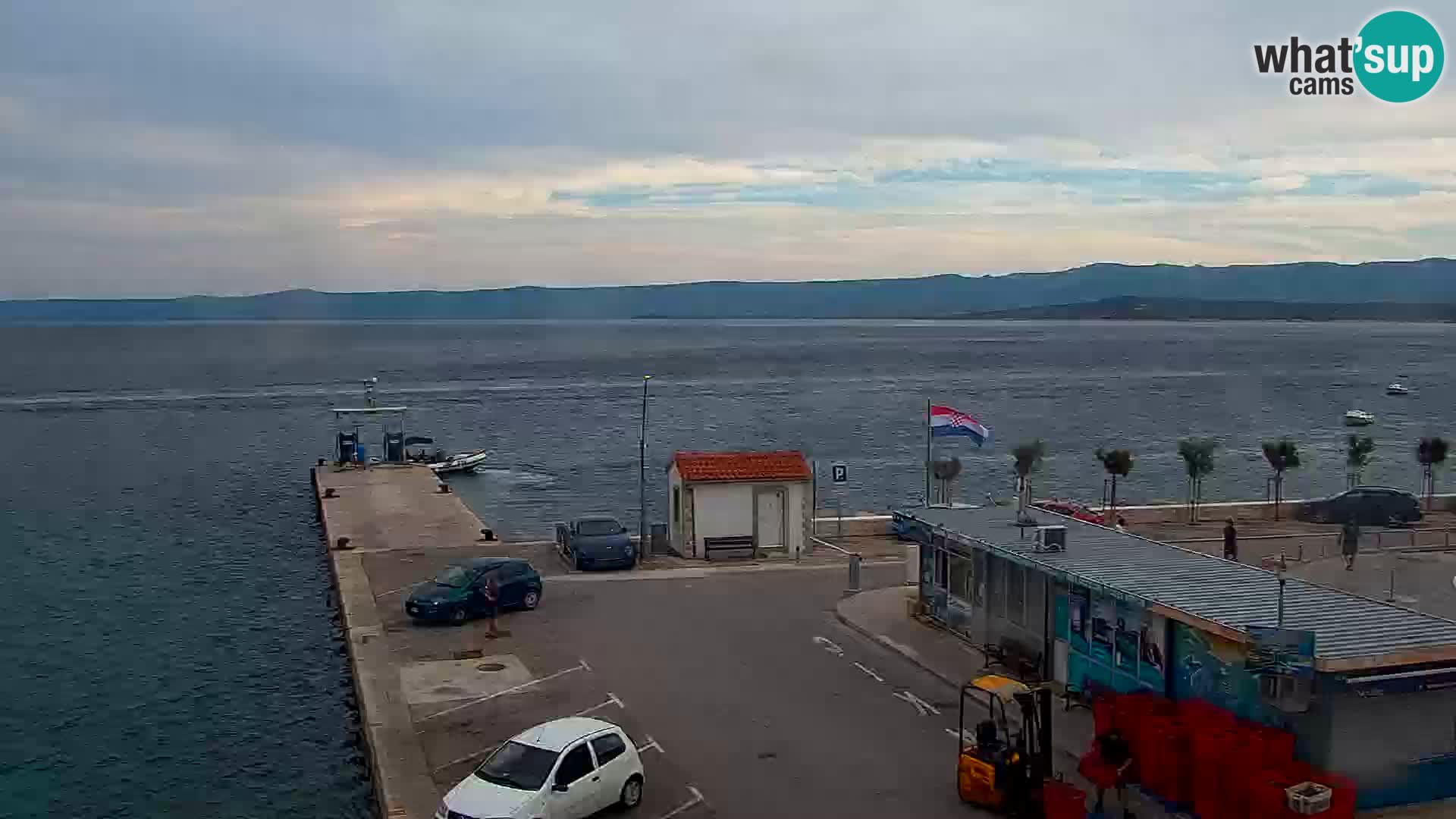 Webcam Bol Hafen & Ortszentrum – Liveblick aus Bol auf der Insel Brač