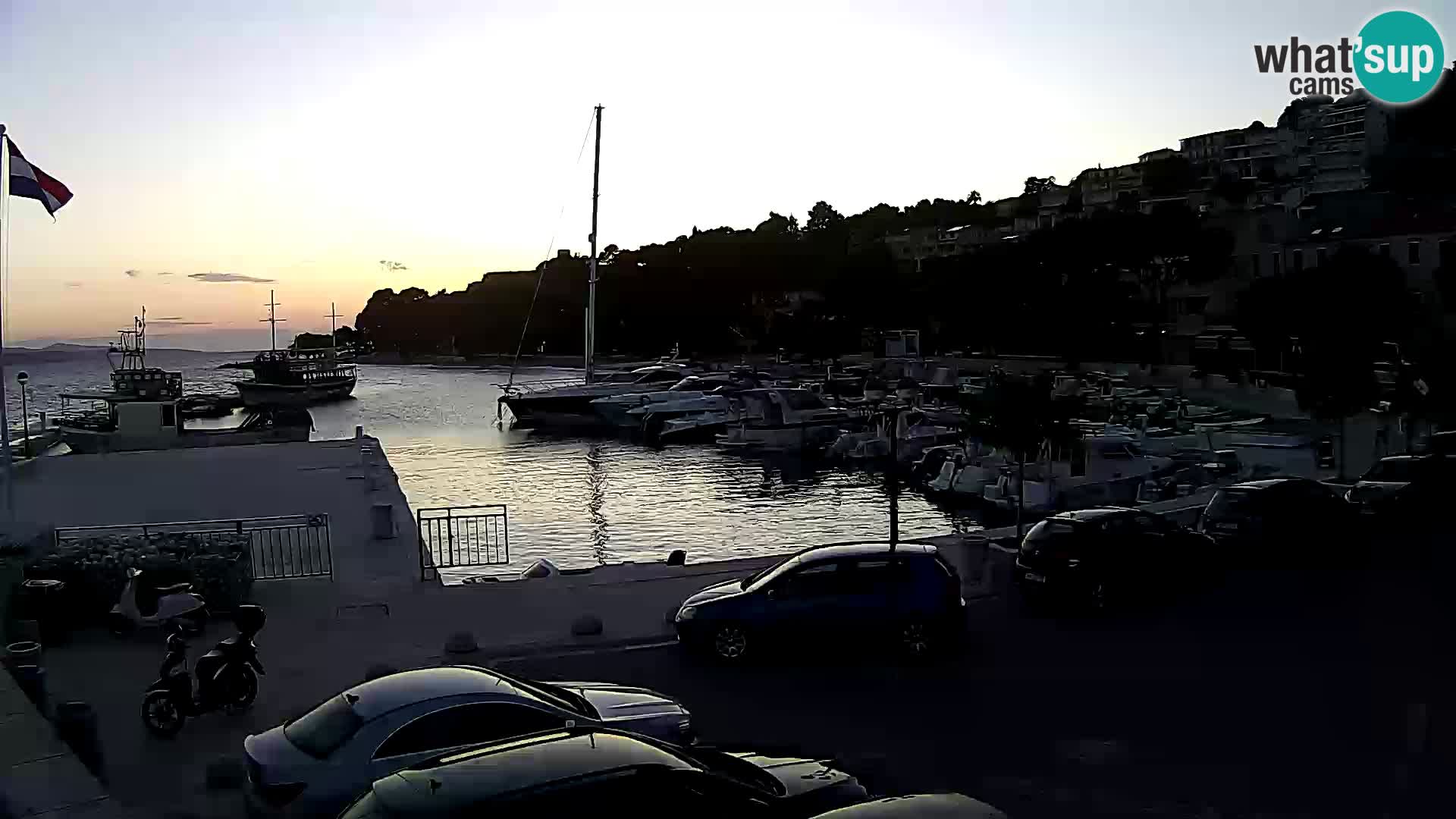 Brela web kamera – porat – Dalmacija