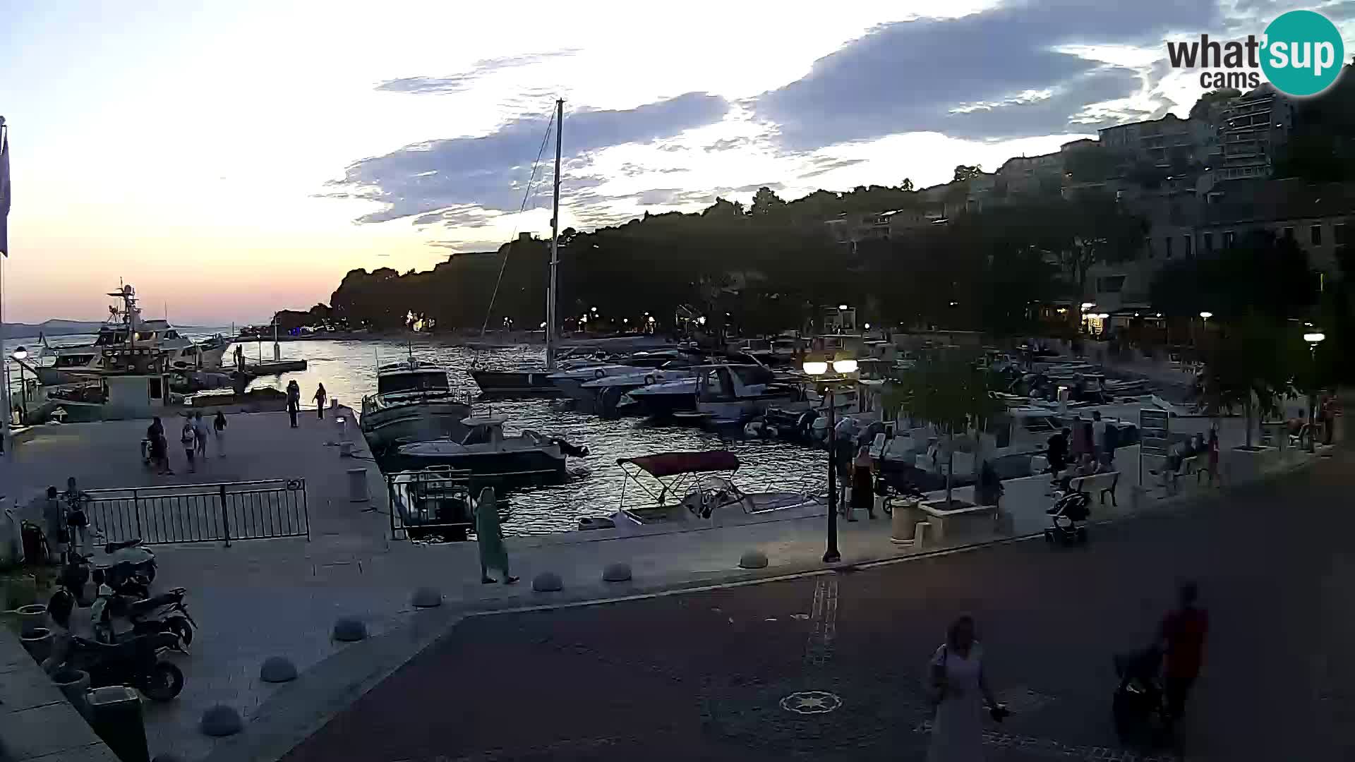 Brela – hafen