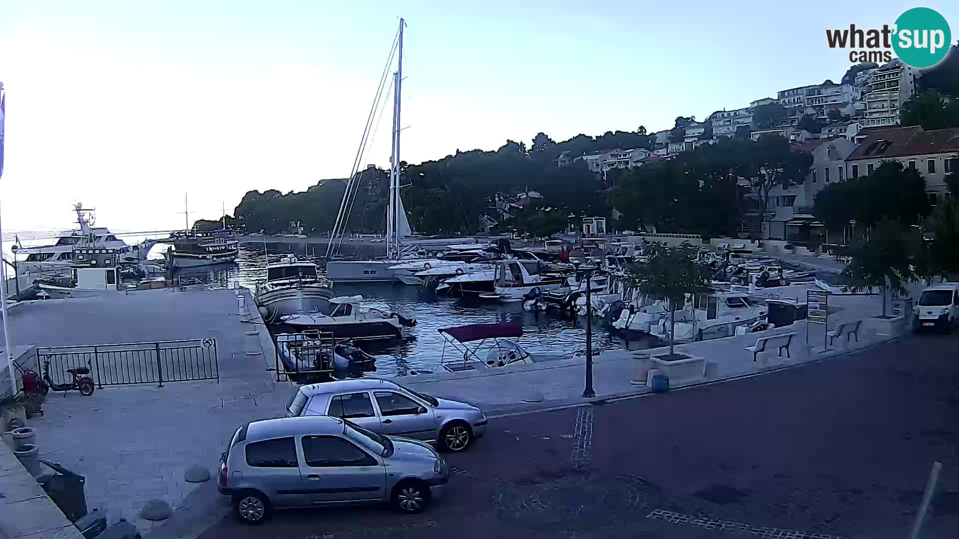 Brela web kamera – porat – Dalmacija