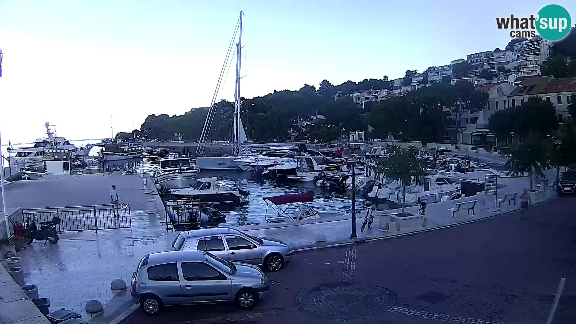 Brela – hafen