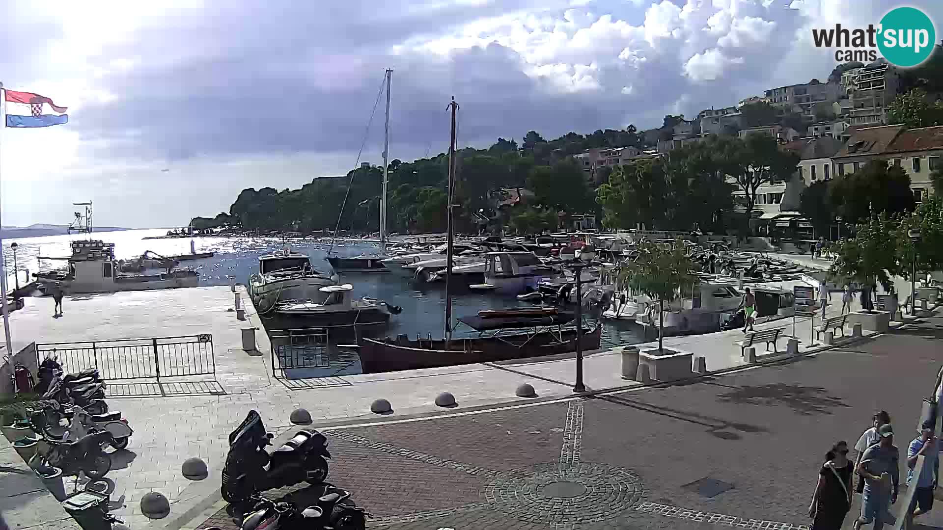 Brela – hafen