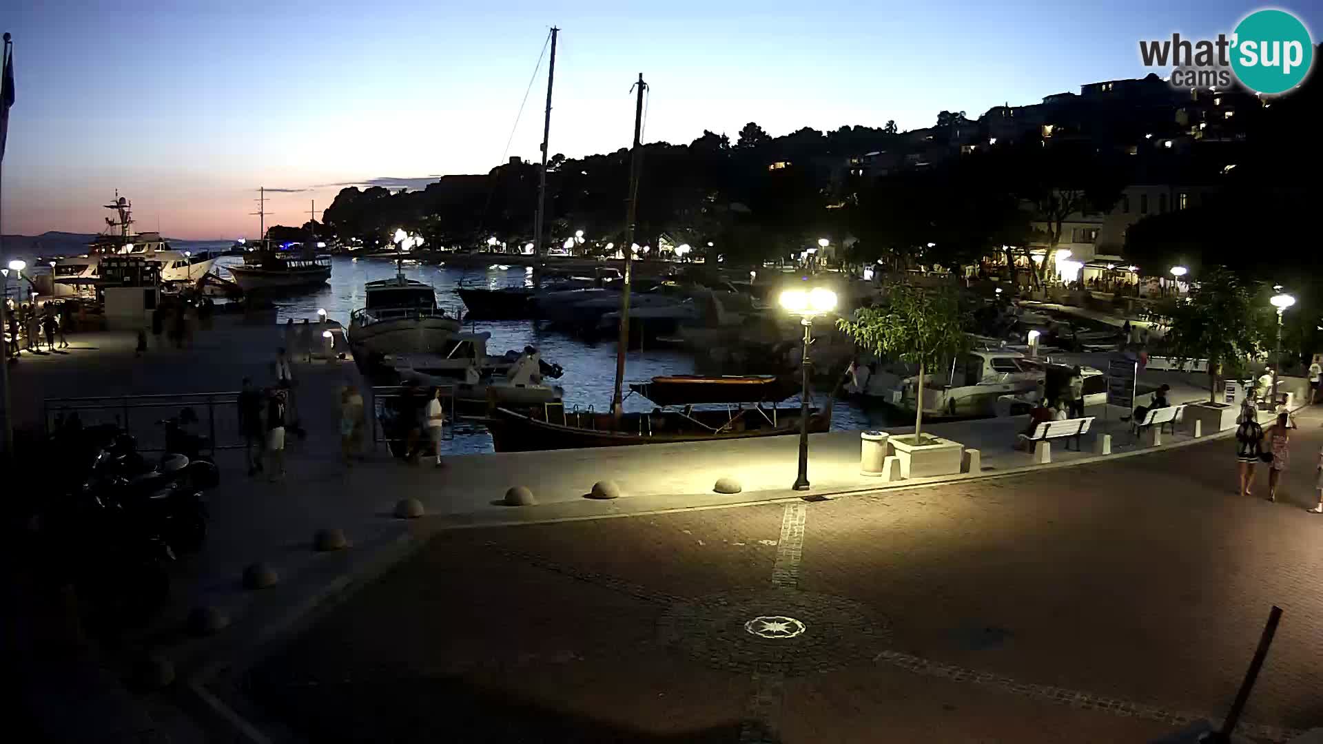 Brela – hafen