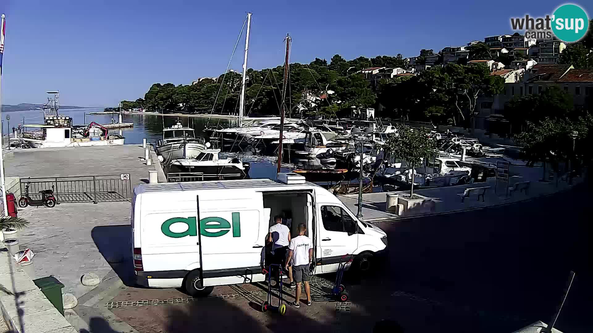 Brela web kamera – porat – Dalmacija