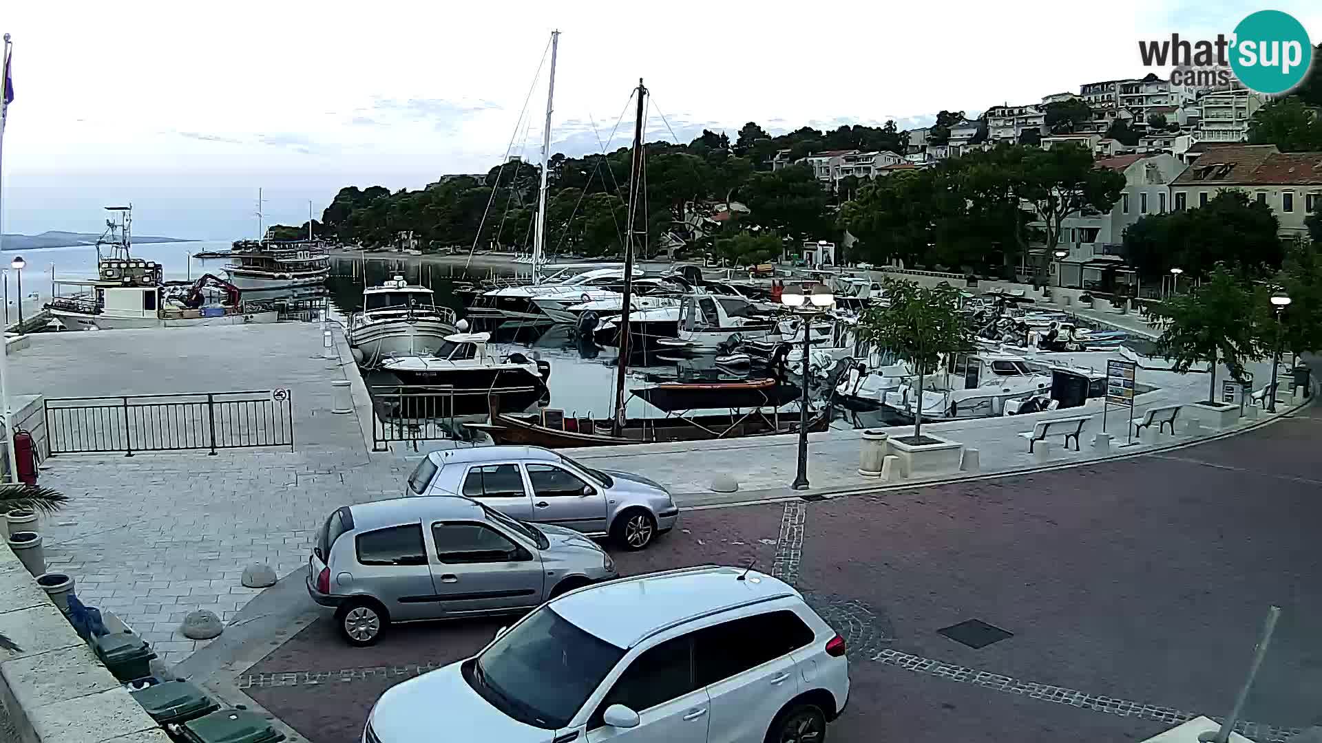 Brela – hafen