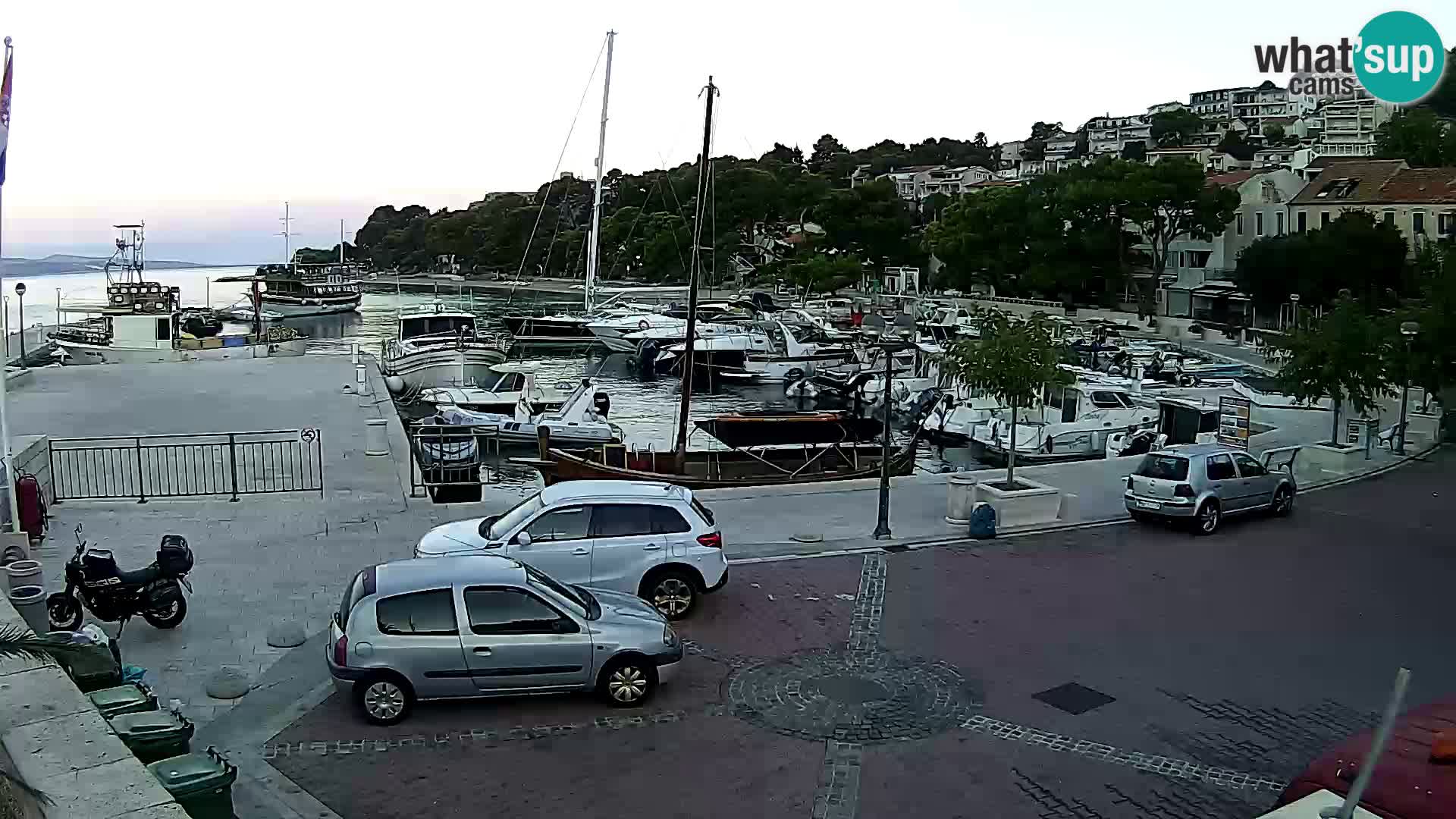 Brela Live webcam – marina – Dalmatia – Croatia