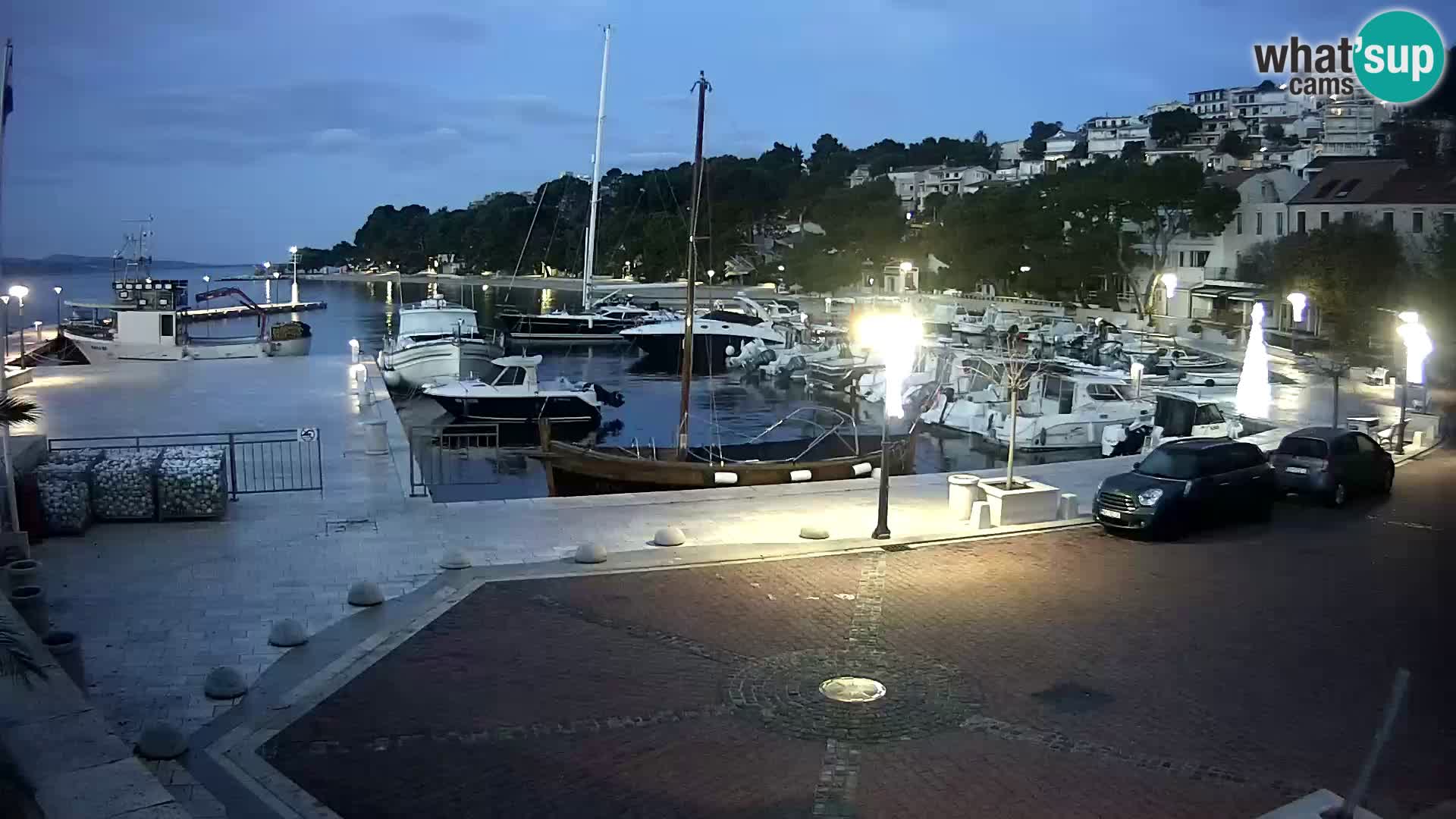 Brela web kamera – porat – Dalmacija