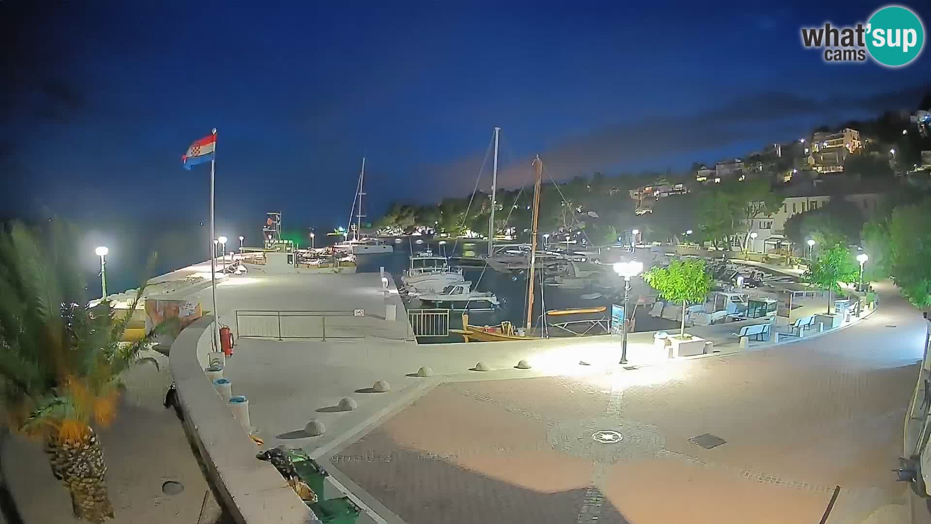Brela web kamera – porat – Dalmacija