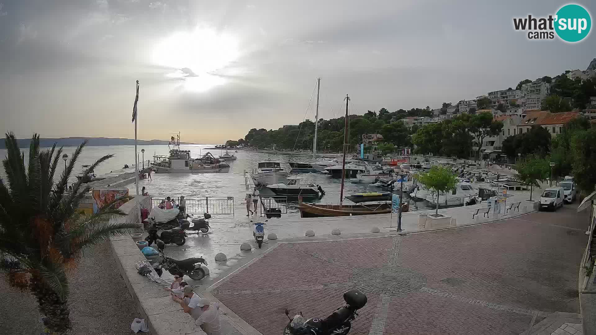 Brela – hafen