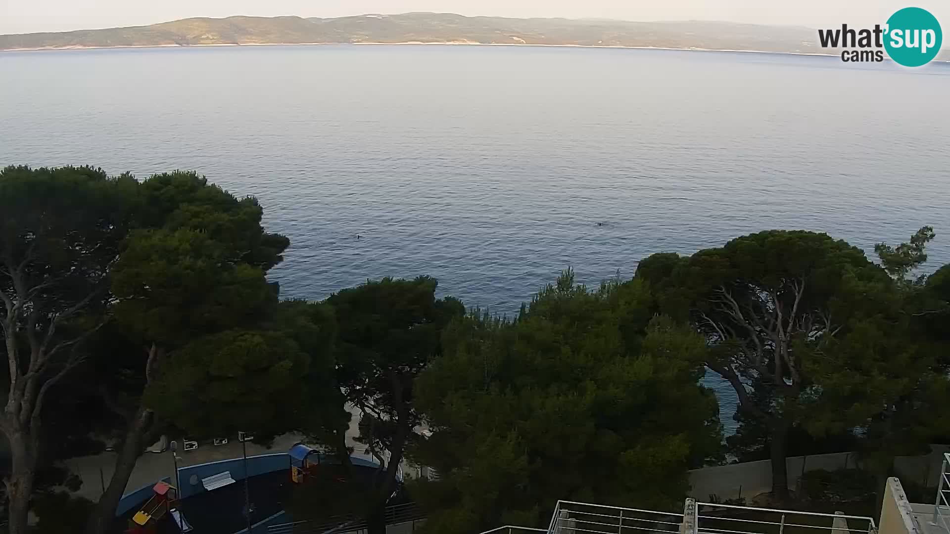 Live webcam Brela – Panorama